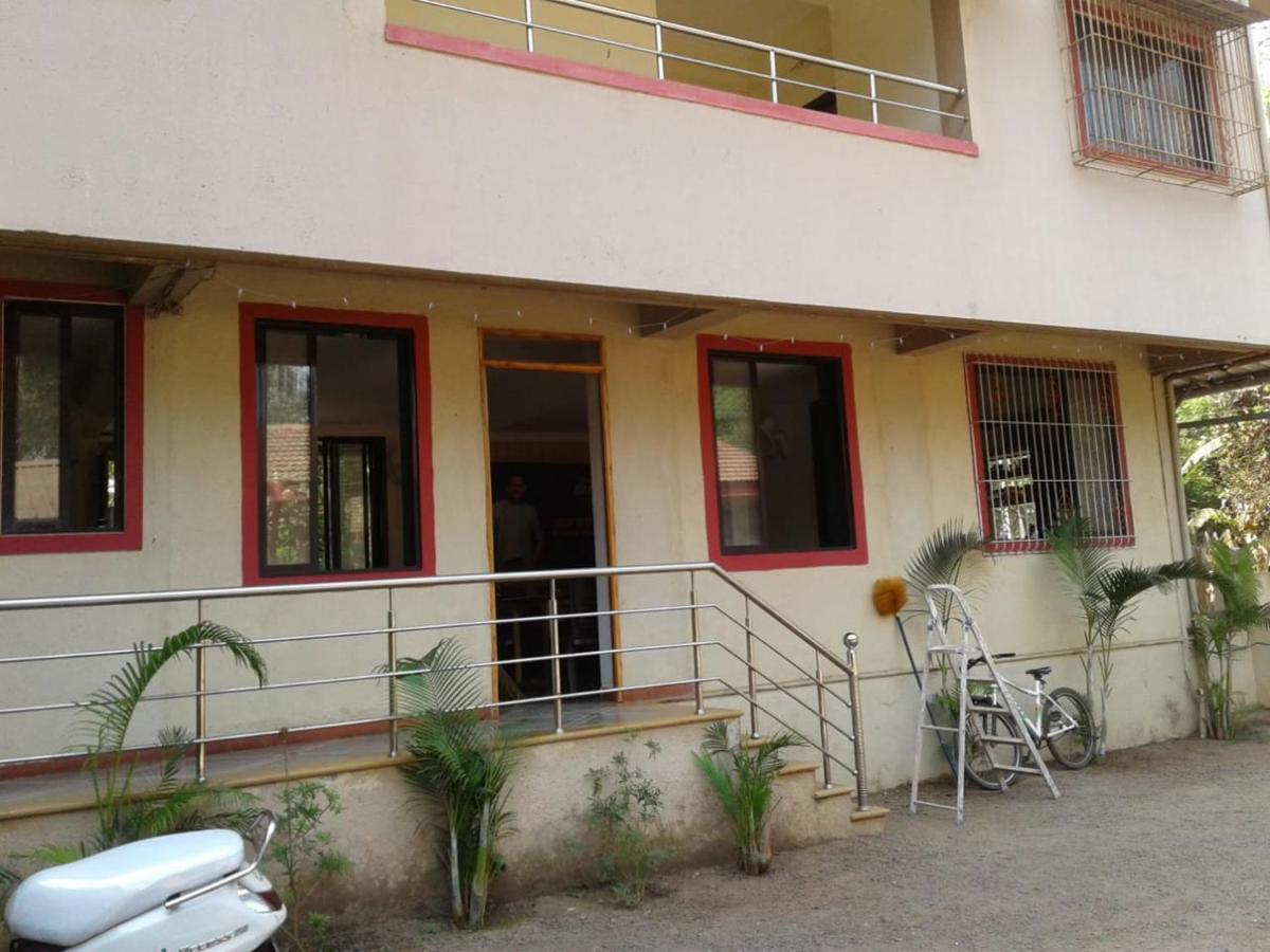 Hotel Kalpavruksha Алибаг Екстериор снимка